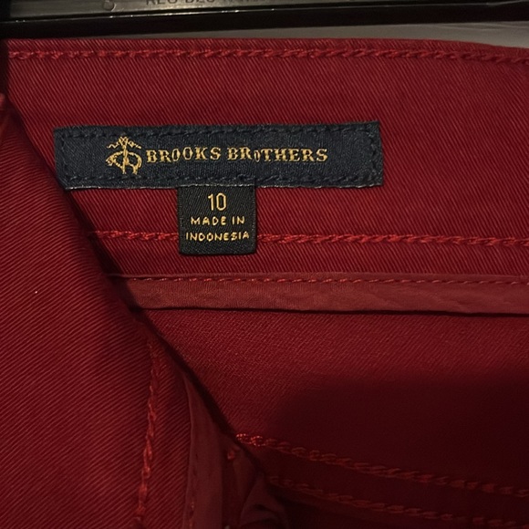 Women’s burgundy brooks brothers pants - Picture 6 of 6